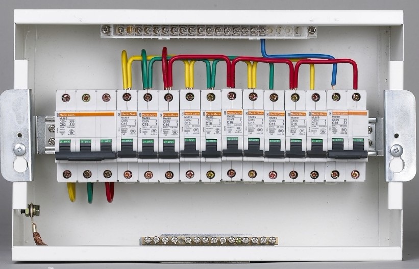 緊急情況，需你來拯救-消防應急照明配電箱